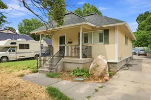 804 E Canyon Rd S, Ogden, UT 84401 - Photo 3