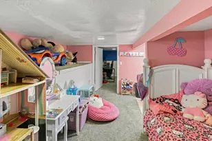 804 E Canyon Rd S, Ogden, UT 84401 - Photo 17