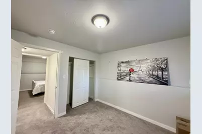 284 N 500 W, Clearfield, UT 84015 - Photo 25