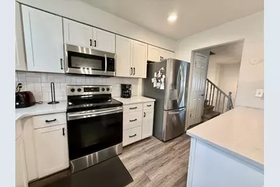284 N 500 W, Clearfield, UT 84015 - Photo 13