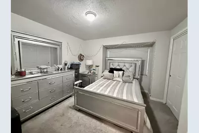 284 N 500 W, Clearfield, UT 84015 - Photo 19