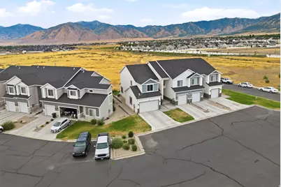828 N Glen Eagles Ct W, Tooele, UT 84074 - Photo 31