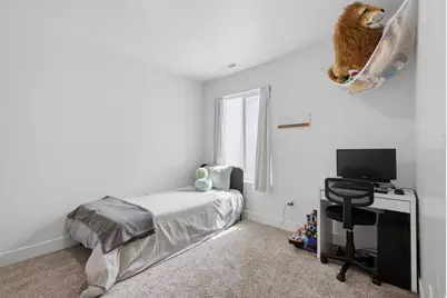 828 N Glen Eagles Ct W, Tooele, UT 84074 - Photo 15