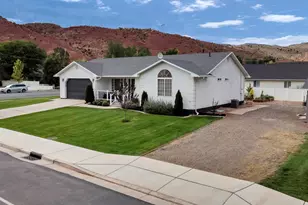 596 W 500 N, Richfield, UT 84701 - Photo 3