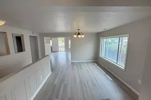 241 N 7th St E, Tooele, UT 84074 - Photo 15