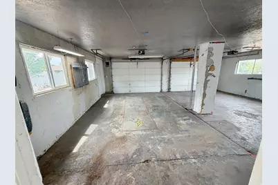 241 N 7th St E, Tooele, UT 84074 - Photo 39