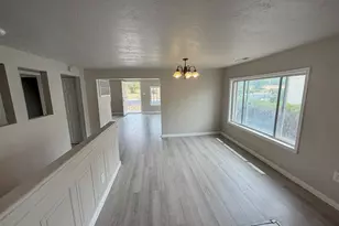 241 N 7th St E, Tooele, UT 84074 - Photo 7