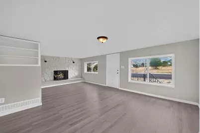 241 N 7th St E, Tooele, UT 84074 - Photo 41