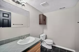 5 Quietwood Ln, Sandy, UT 84092 - Photo 37