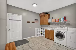 5 Quietwood Ln, Sandy, UT 84092 - Photo 39