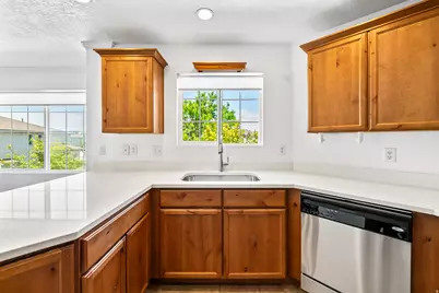 211 E Spencer Peak Way #H7, Draper, UT 84020 - Photo 15