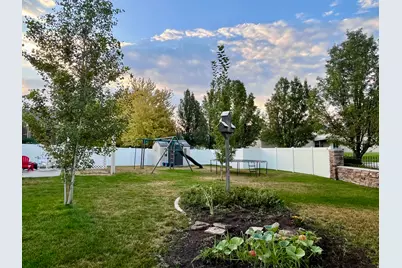 1483 W 2340 N, Clinton, UT 84015 - Photo 49