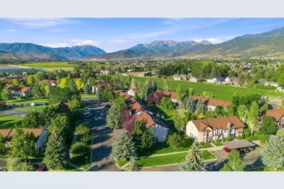 89 S Hamlet Cir W, Midway, UT 84049 - Photo 21