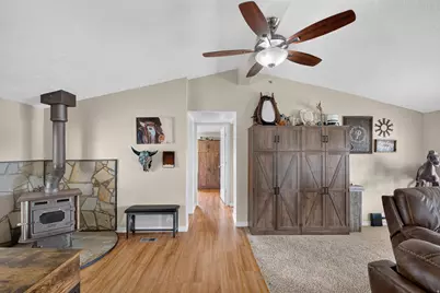 265 S 400 E, Mayfield, UT 84643 - Photo 11