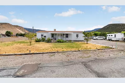 265 S 400 E, Mayfield, UT 84643 - Photo 5