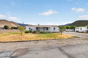 265 S 400 E, Mayfield, UT 84643 - Photo 5