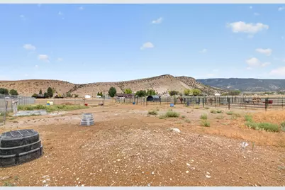 265 S 400 E, Mayfield, UT 84643 - Photo 43
