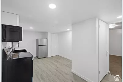 4627 S Solano Cir W, West Valley, UT 84120 - Photo 15