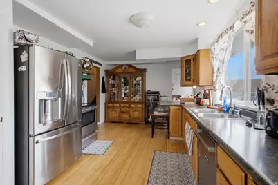 4631 S Carnegie Tech St W, West Valley, UT 84120 - Photo 7