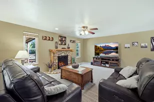479 E Evesham Dr, Murray, UT 84107 - Photo 17