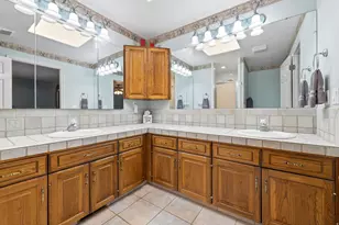 479 E Evesham Dr, Murray, UT 84107 - Photo 31
