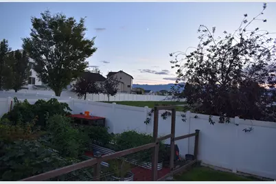2117 N 220 W, Tooele, UT 84074 - Photo 39
