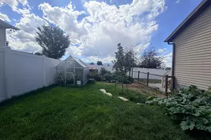2117 N 220 W, Tooele, UT 84074 - Photo 37