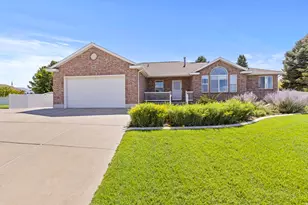 1417 W 1360 N, Clinton, UT 84015 - Photo 1