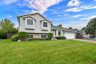 2425 E View Dr, South Weber, UT 84405 - Photo 3