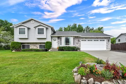 2425 E View Dr, South Weber, UT 84405 - Photo 3
