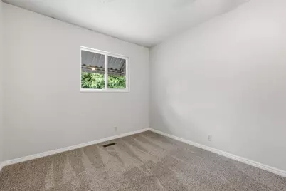 4445 S Roxborough Ct, West Valley, UT 84119 - Photo 9