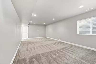 2050 W Marble Fox Cir, Lehi, UT 84048 - Photo 33