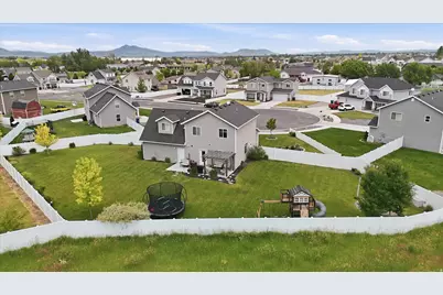 1304 W 3260 S, Nibley, UT 84321 - Photo 63