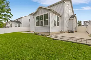 3565 W Alta Loma Ln, South Jordan, UT 84095 - Photo 35