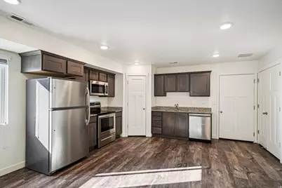 4215 E Oconnell Ln, Eagle Mountain, UT 84005 - Photo 7