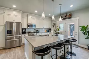 2052 W Phillips St, Kaysville, UT 84037 - Photo 13