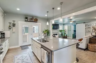 2052 W Phillips St, Kaysville, UT 84037 - Photo 15