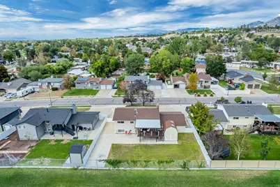 1102 E Sleepy Hollow Ln S, Sandy, UT 84094 - Photo 41