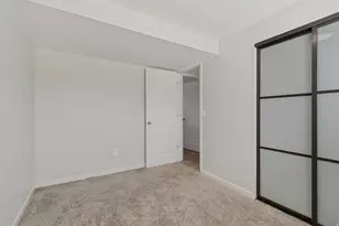 1102 E Sleepy Hollow Ln S, Sandy, UT 84094 - Photo 19