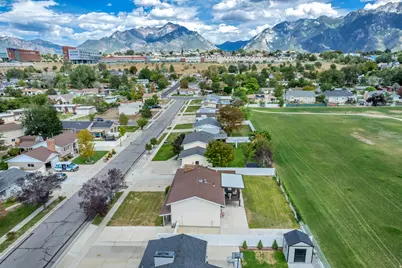 1102 E Sleepy Hollow Ln S, Sandy, UT 84094 - Photo 39