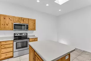 44 W 200 N, Bountiful, UT 84010 - Photo 15