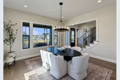 547 W Peak View Ln, Farmington, UT 84025 - Photo 5