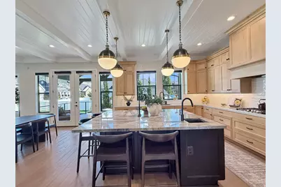 547 W Peak View Ln, Farmington, UT 84025 - Photo 21