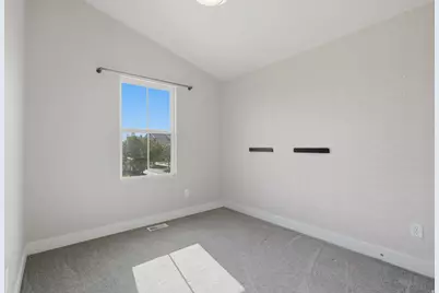 10537 S Oquirrh Lake Rd, South Jordan, UT 84009 - Photo 17