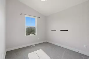 10537 S Oquirrh Lk Rd, South Jordan, UT 84009 - Photo 17
