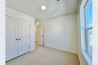 1650 N Main St, Layton, UT 84041 - Photo 13