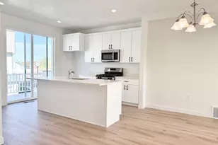 1650 N Main St, Layton, UT 84041 - Photo 5