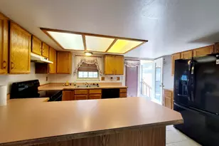 645 N Aria Blvd, Wendover, UT 84083 - Photo 27