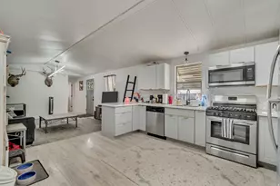 7571 S Blisswood Dr, Midvale, UT 84047 - Photo 7