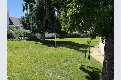 547 N 200 W #547, Bountiful, UT 84010 - Photo 21